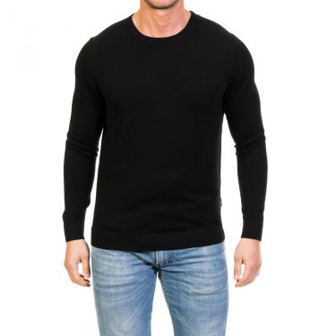 Pull noir col rond classique